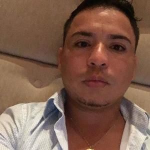 Meet your Posher, Fernando